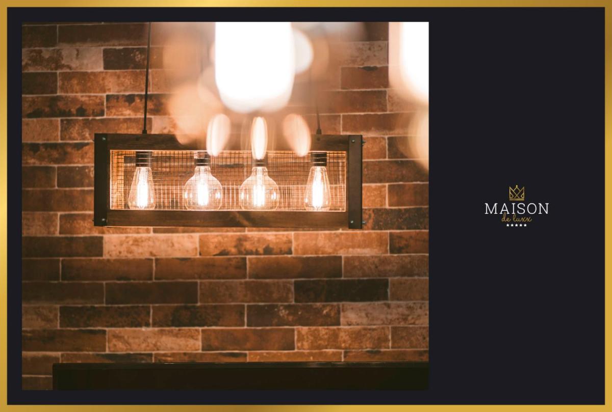 Maison De Luxx A2 ลาริซา ภายนอก รูปภาพ